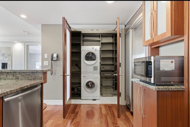 4 Battery Wharf 4308, Boston, MA 02109