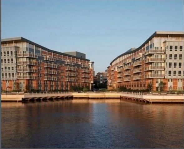 4 Battery Wharf 4308, Boston, MA 02109