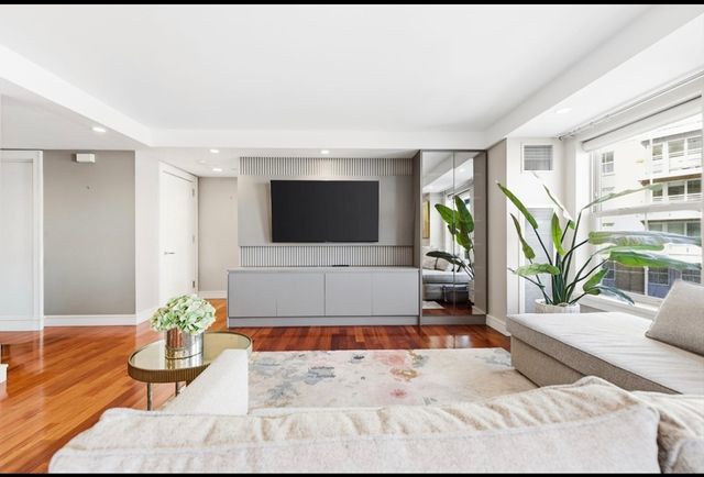 4 Battery Wharf 4308, Boston, MA 02109