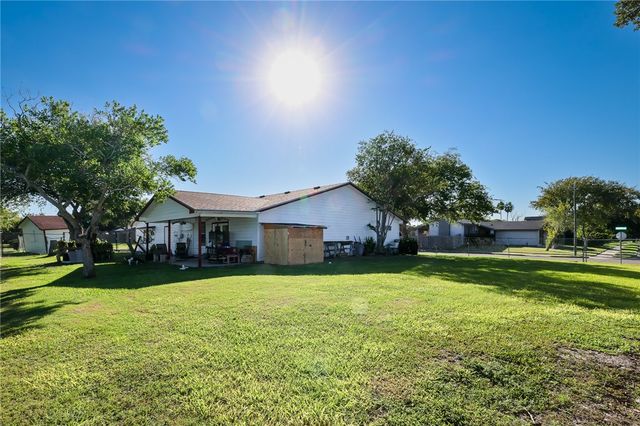 5922 Solomon, Corpus Christi, TX 78415