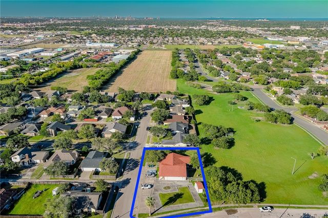 5922 Solomon, Corpus Christi, TX 78415