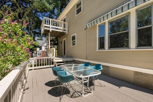 89 Beaumont Ave, Newton, MA 02460