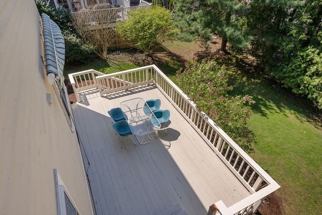 89 Beaumont Ave, Newton, MA 02460