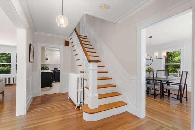 89 Beaumont Ave, Newton, MA 02460
