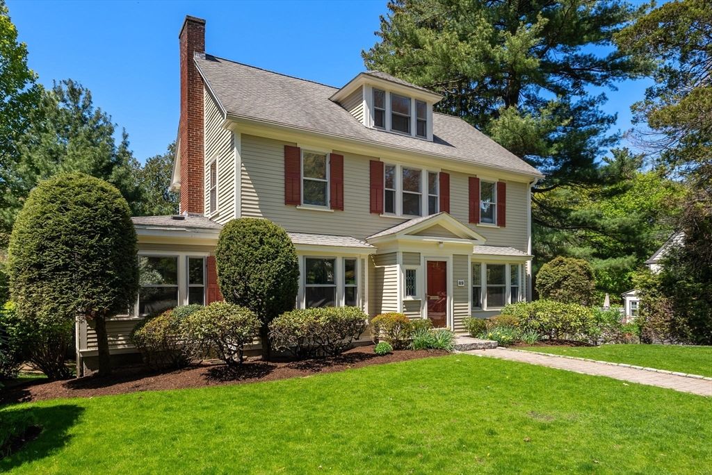89 Beaumont Ave, Newton, MA 02460