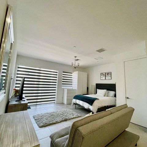 1045 NE 18th Ave 304, Fort Lauderdale, FL 33304