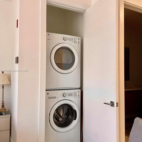 1045 NE 18th Ave 304, Fort Lauderdale, FL 33304