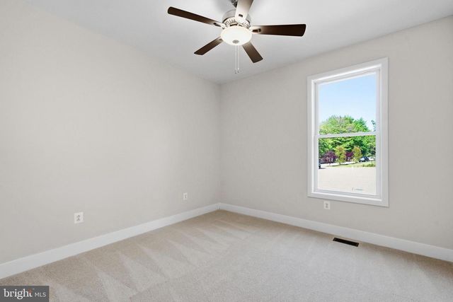 1362 SOLOMONS ISLAND RD, Huntingtown, MD 20639