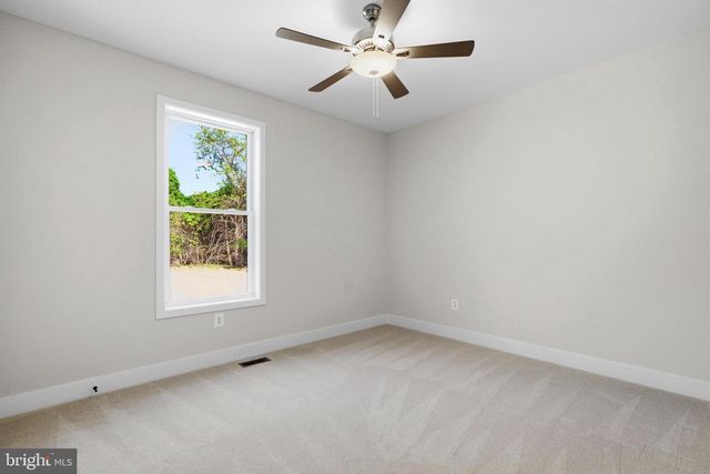 1362 SOLOMONS ISLAND RD, Huntingtown, MD 20639