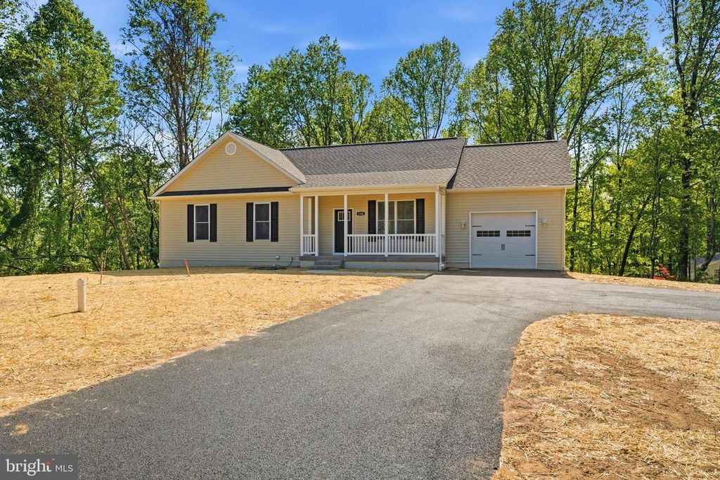 1362 SOLOMONS ISLAND RD, Huntingtown, MD 20639