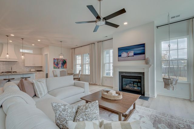 648 Water Lily Trail, Summerville, SC 29485