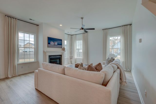 648 Water Lily Trail, Summerville, SC 29485