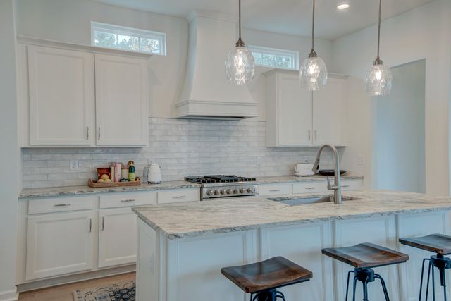 648 Water Lily Trail, Summerville, SC 29485