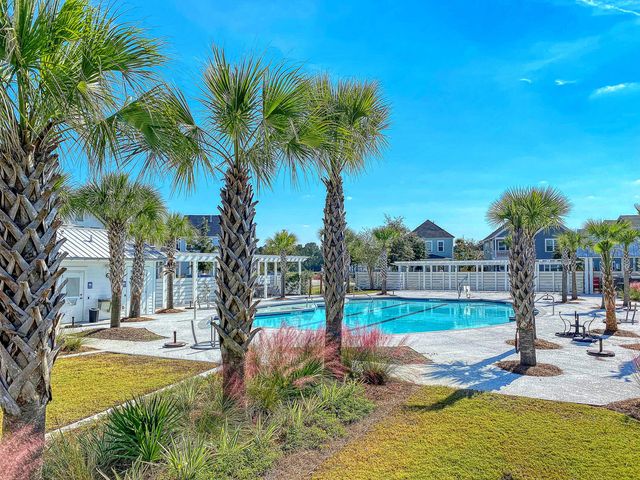 648 Water Lily Trail, Summerville, SC 29485