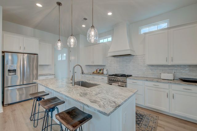 648 Water Lily Trail, Summerville, SC 29485