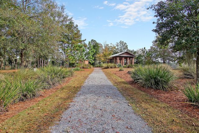 648 Water Lily Trail, Summerville, SC 29485