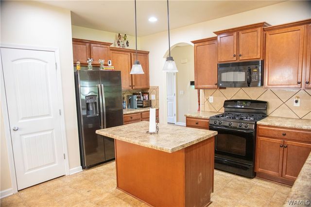 1303 Maxwell, Tuscaloosa, AL 35405