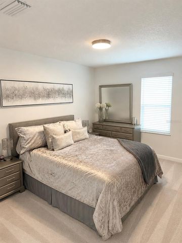 3008 E SLIGH AVENUE, Tampa, FL 33610