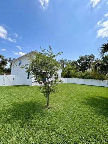 3008 E SLIGH AVENUE, Tampa, FL 33610