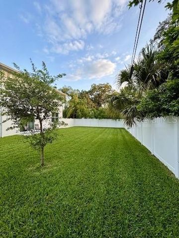 3008 E SLIGH AVENUE, Tampa, FL 33610