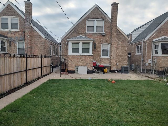 4731 S Kostner Avenue, Chicago, IL 60632