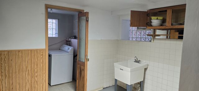 4731 S Kostner Avenue, Chicago, IL 60632