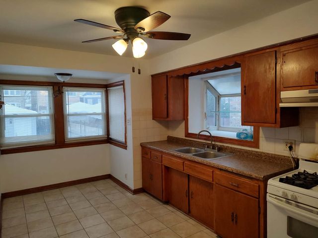 4731 S Kostner Avenue, Chicago, IL 60632