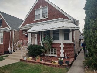4731 S Kostner Avenue, Chicago, IL 60632
