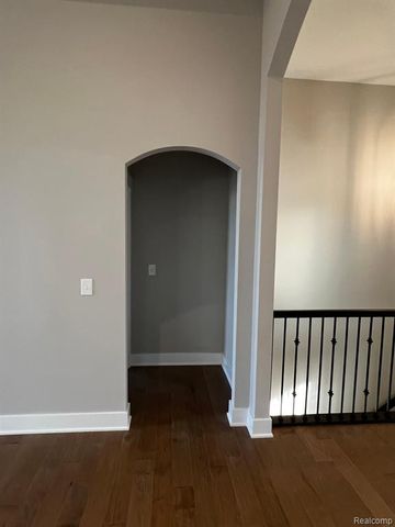 3743 Kinsley Boulevard, Ann Arbor, MI 48105