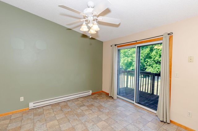 3730 Village Green Circle, Moorhead, MN 56560