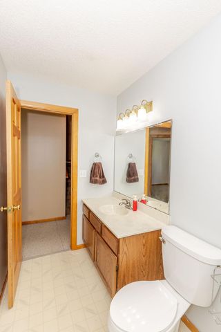 3730 Village Green Circle, Moorhead, MN 56560