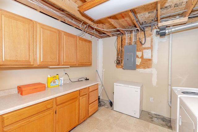 3730 Village Green Circle, Moorhead, MN 56560