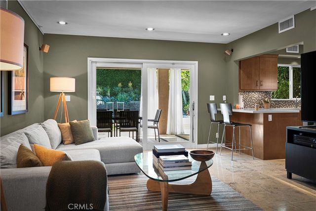 6119 Mary Ellen, Valley Glen, CA 91401