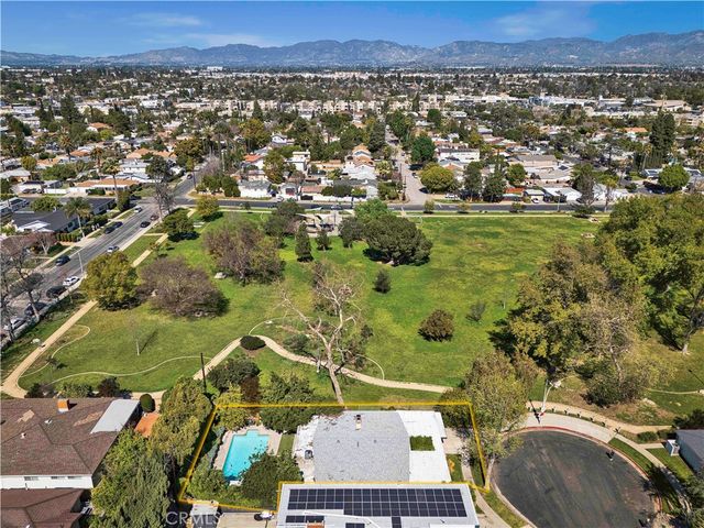 6119 Mary Ellen, Valley Glen, CA 91401