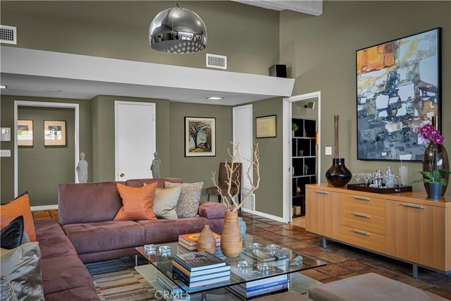 6119 Mary Ellen, Valley Glen, CA 91401