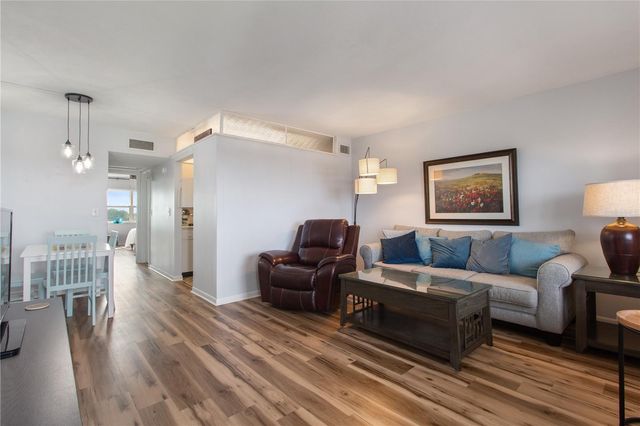 1235 S HIGHLAND AVENUE 5-608, Clearwater, FL 33756