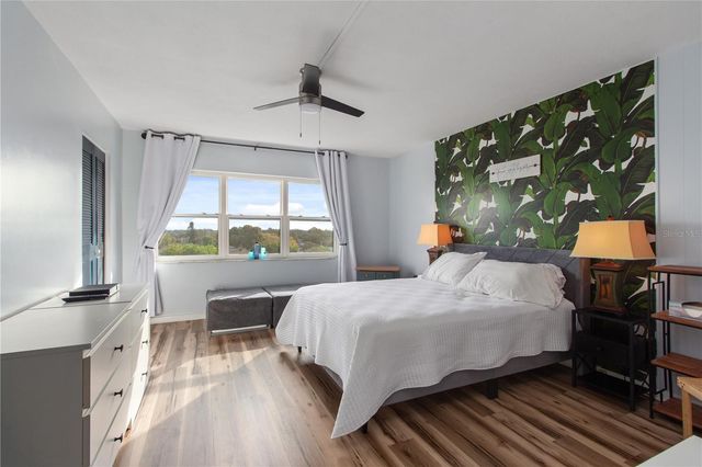 1235 S HIGHLAND AVENUE 5-608, Clearwater, FL 33756