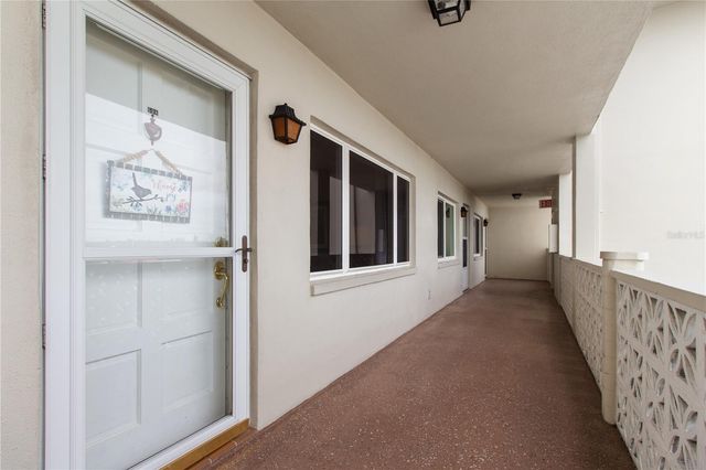 1235 S HIGHLAND AVENUE 5-608, Clearwater, FL 33756