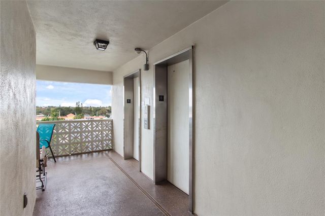 1235 S HIGHLAND AVENUE 5-608, Clearwater, FL 33756