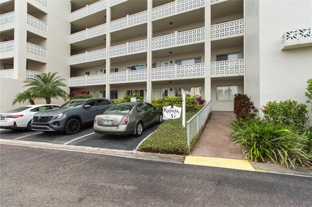 1235 S HIGHLAND AVENUE 5-608, Clearwater, FL 33756