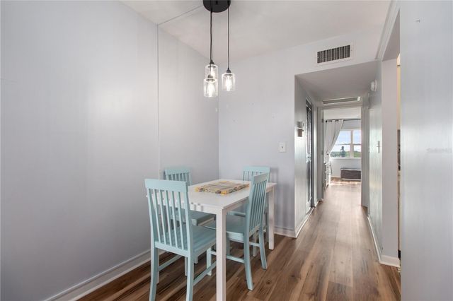 1235 S HIGHLAND AVENUE 5-608, Clearwater, FL 33756