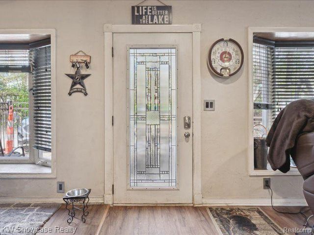 1735 Wickham, Commerce Twp, MI 48382