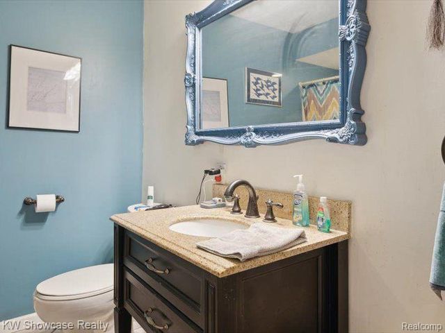 1735 Wickham, Commerce Twp, MI 48382