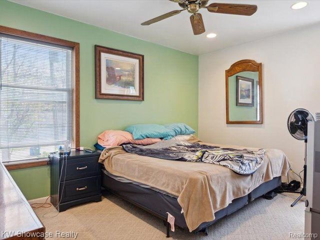 1735 Wickham, Commerce Twp, MI 48382