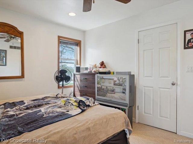 1735 Wickham, Commerce Twp, MI 48382