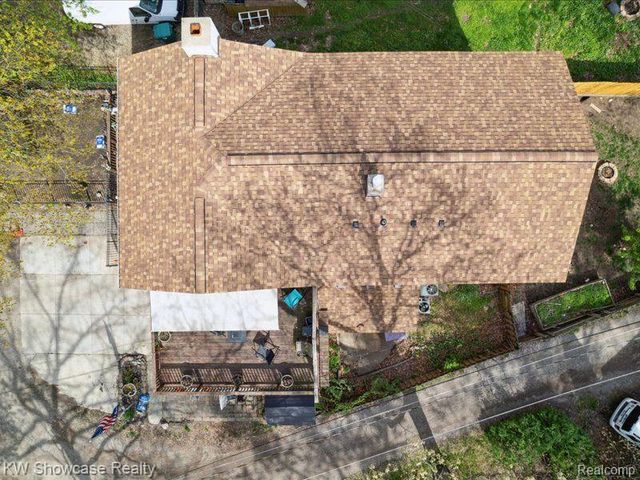 1735 Wickham, Commerce Twp, MI 48382