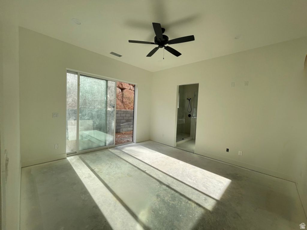 Image 5 of property listing at 458 N 250 E, La Verkin, UT 84745