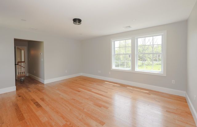 1 Allen Lane, Durham, NH 03824