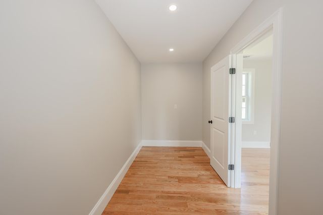 1 Allen Lane, Durham, NH 03824