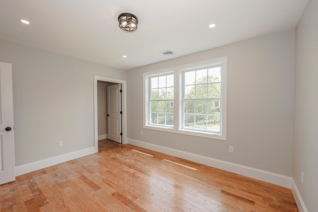 1 Allen Lane, Durham, NH 03824